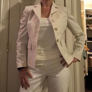 Kasper tan / cream seersucker jacket